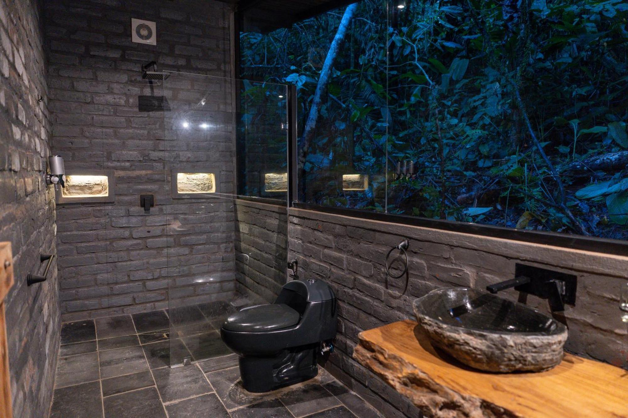 Hamadryade Lodge Puerto Misahuallí Zewnętrze zdjęcie